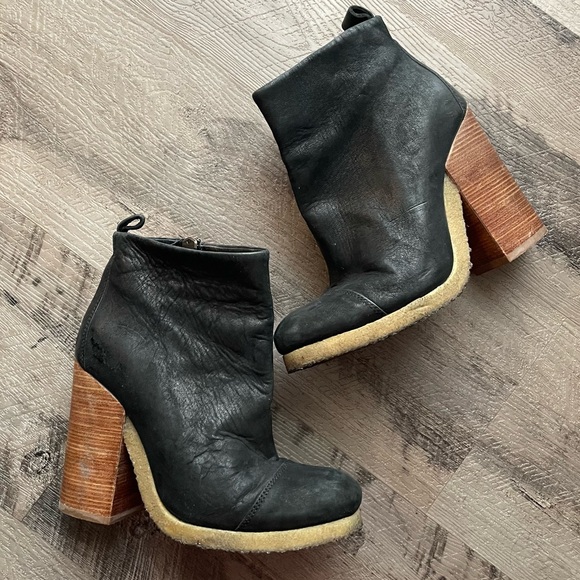 AllSaints Ankle Boots Womens US 7 EU 37 Black Chunky Heel Leather Lakote - Picture 2 of 8